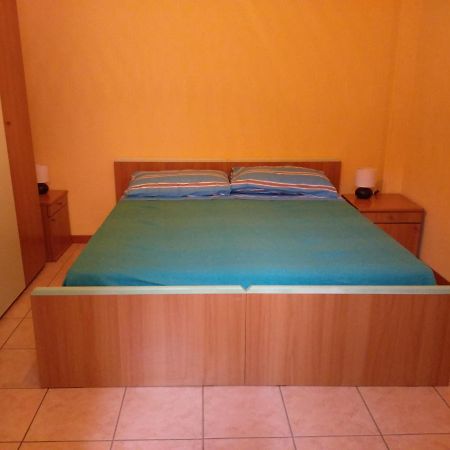 Lovere Lake Apartment Екстериор снимка