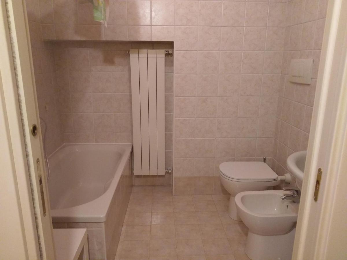 Lovere Lake Apartment Екстериор снимка